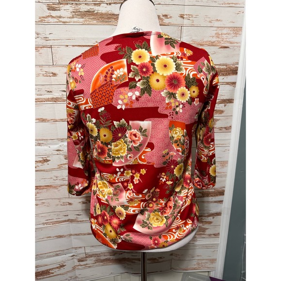 Vintage Naturally Petite Women’s Red Floral Top-Medium - Picture 2 of 8